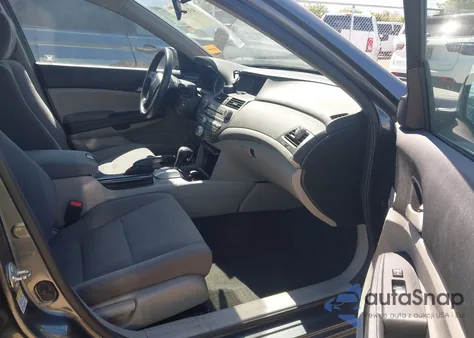 2011 Honda Accord 2.4 Lx-P из США, поврежденный, VIN 1HGCP2F47BA053646